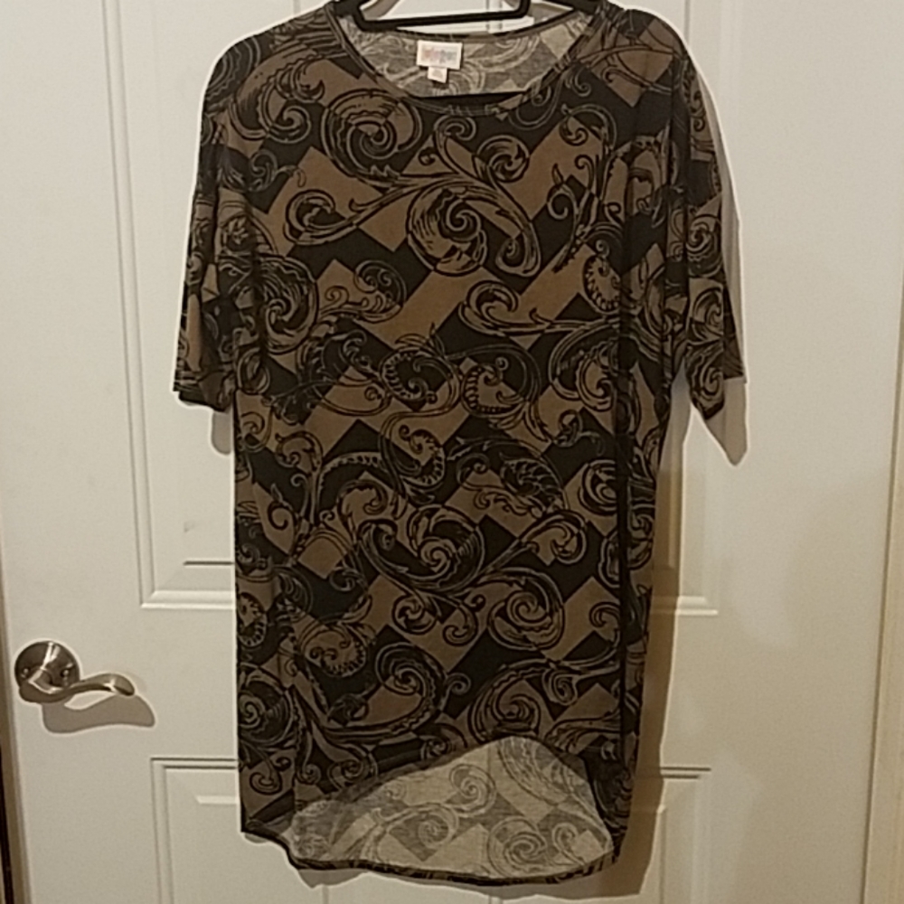 Lularoe extra small black and tan Irma